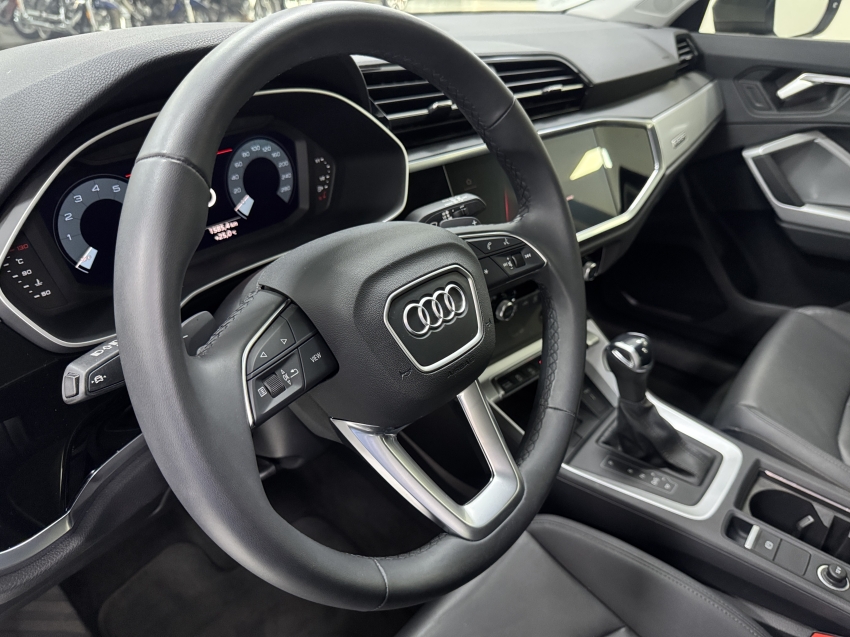 audi q3 2.0 40 tfsi gasolina performance quattro tiptronic 1.9 4p automatico 20259