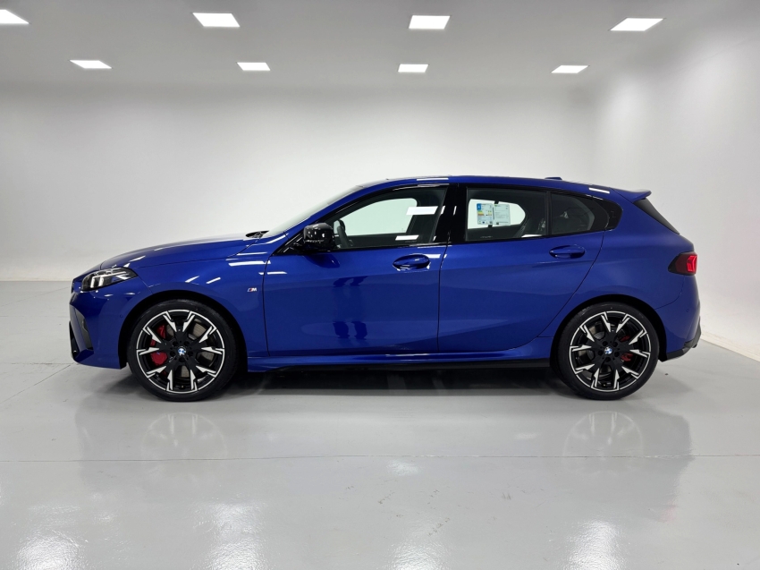bmw m 135i 2.0 16v turbo gasolina xdrive steptronic 1.9 4p automatico 20265