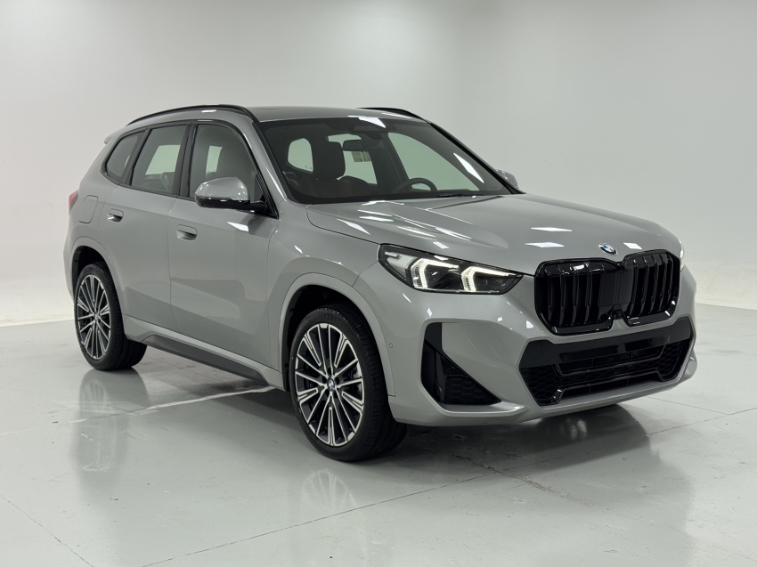 bmw x1 2.0 16v turbo gasolina sdrive20i m sport steptronic 1.9 4p automatico 20272