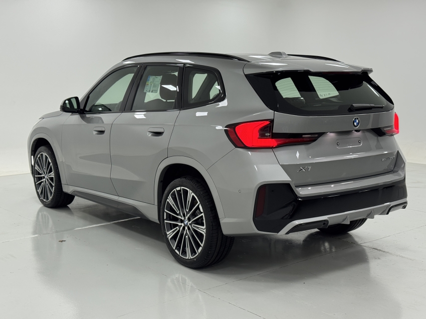 bmw x1 2.0 16v turbo gasolina sdrive20i m sport steptronic 1.9 4p automatico 20277