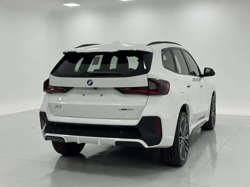 Bmw X1 2.0 16V Turbo Gasolina Sdrive20I M Sport Steptronic 1.9 5P Automatico 2027 7