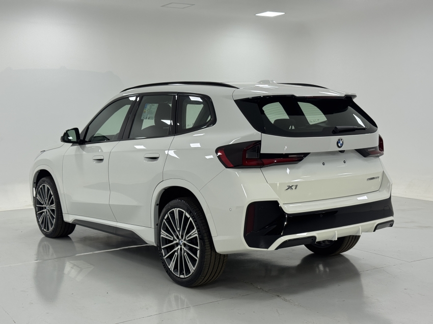 Bmw X1 2.0 16V Turbo Gasolina Sdrive20I M Sport Steptronic 1.9 5P Automatico 2027 8