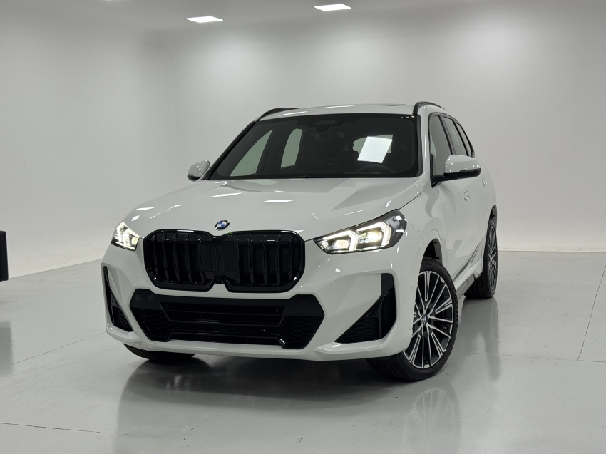 bmw x1 2.0 16v turbo gasolina sdrive20i m sport steptronic 1.9 5p automatico 2027