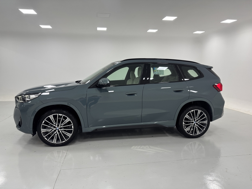 bmw x1 2.0 16v turbo gasolina sdrive20i m sport steptronic 1.9 5p automatico 20275