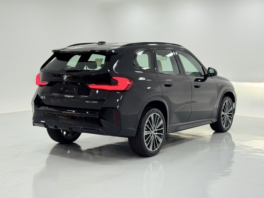 bmw x1 2.0 16v turbo gasolina sdrive20i m sport steptronic 1.9 5p automatico 20277