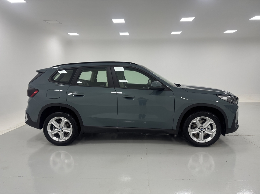 bmw x1 2.0 16v turbo gasolina sdrive20i gp steptronic 1.9 5p automatico 20275