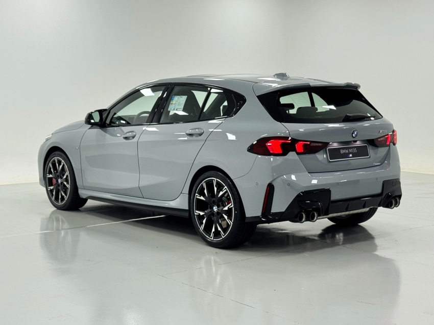 bmw m 135i 2.0 16v turbo gasolina xdrive steptronic 1.9 5p automatico 20268