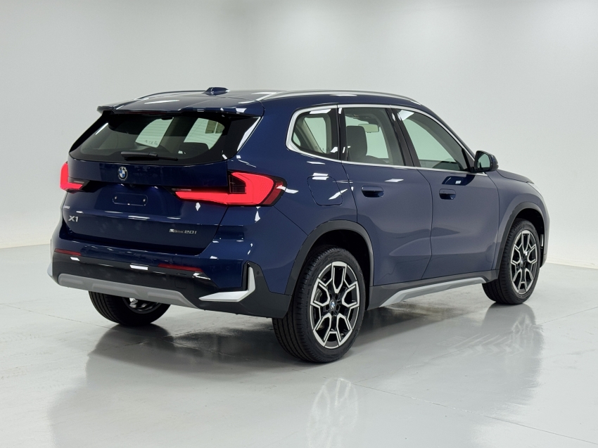 bmw x1 2.0 16v turbo gasolina sdrive20i x-line steptronic 1.9 5p automatico 20278