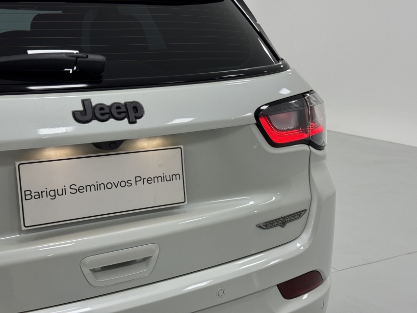 jeep compass 2.0 hurricane 4 turbo gasolina blackhawk at9 1.9 5p automatico 202514