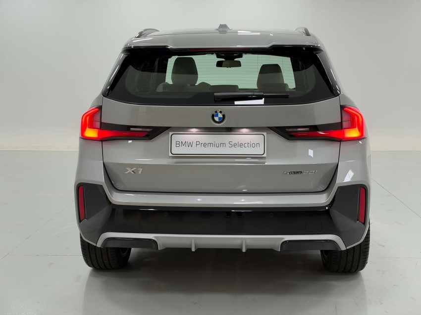 bmw x1 2.0 16v turbo gasolina sdrive20i m sport steptronic 1.9 5p automatico 20254