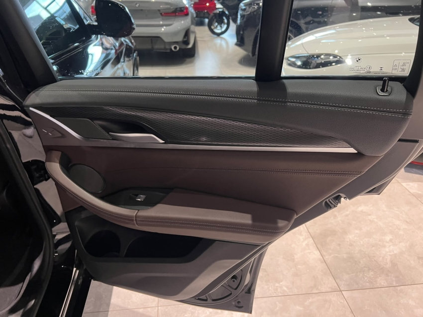 bmw x4 2.0 16v gasolina xdrive30i m sport steptronic 1.9 5p automatico 202421