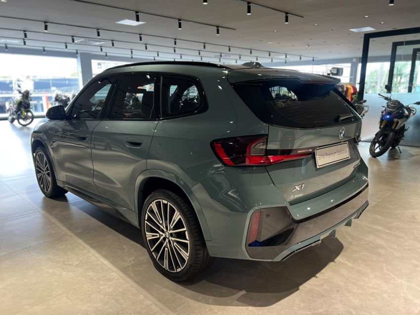 bmw x1 2.0 16v turbo gasolina sdrive20i m sport steptronic 5p automatico 20264