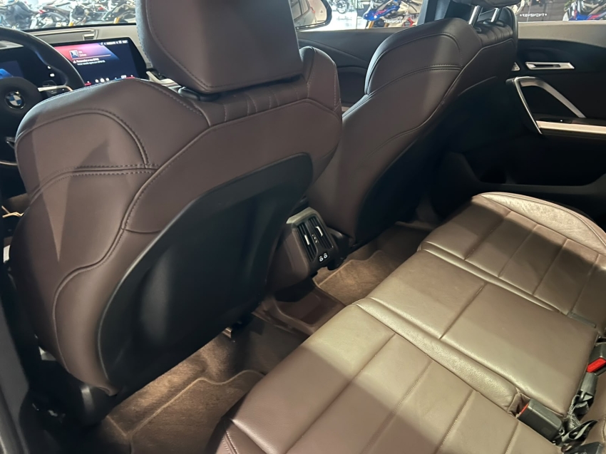 bmw x1 2.0 16v turbo gasolina sdrive20i m sport steptronic 5p automatico 202613