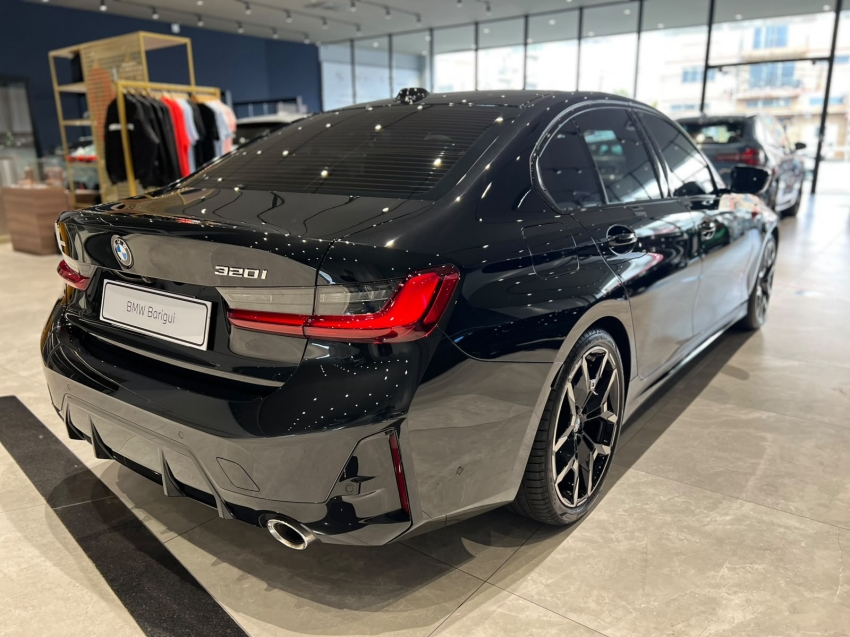 bmw 320i 2.0 16v turbo flex m sport automatico 5p 202617