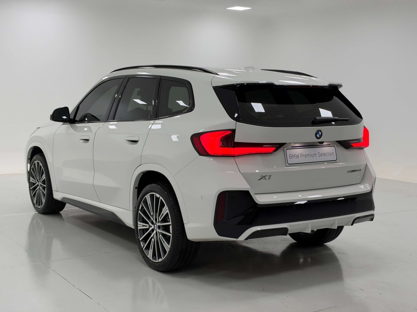 bmw x1 2.0 16v turbo gasolina sdrive20i m sport steptronic 5p automatico 20267