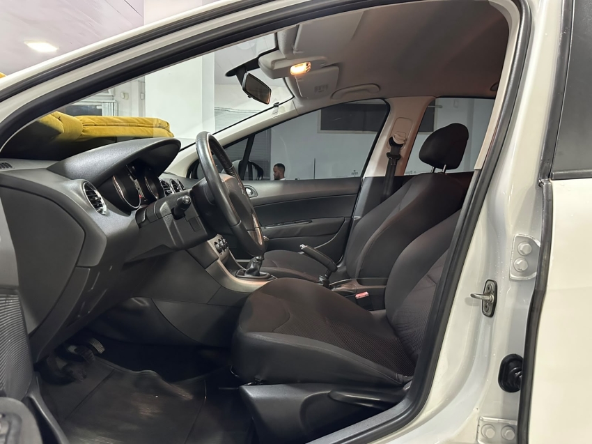 peugeot 308 1.6 active 16v flex 4p manual 5p 201416