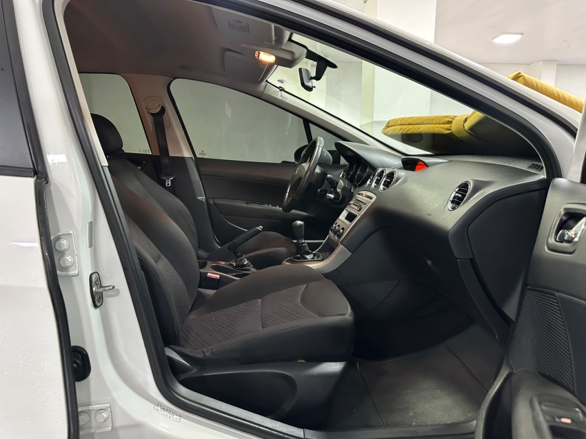 peugeot 308 1.6 active 16v flex 4p manual 5p 201411