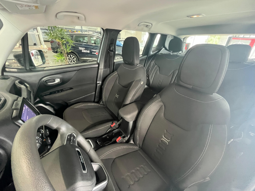 jeep renegade 1.3 t270 turbo flex sport at6 2023