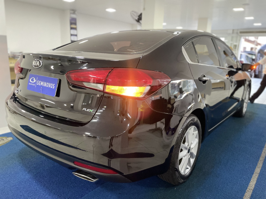 kia cerato 1.6 sx 16v flex 4p automatico 2019