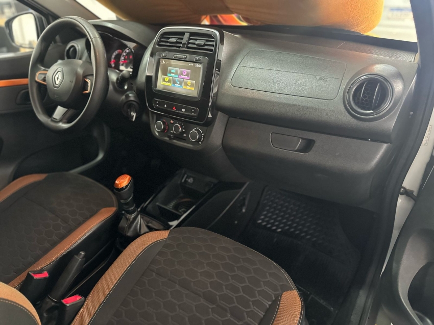 renault kwid 1.0 12v sce flex outsider manual 2022
