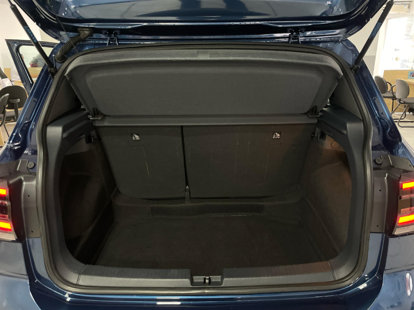 volkswagen t-cross 1.0 200 tsi total flex automatico 2024