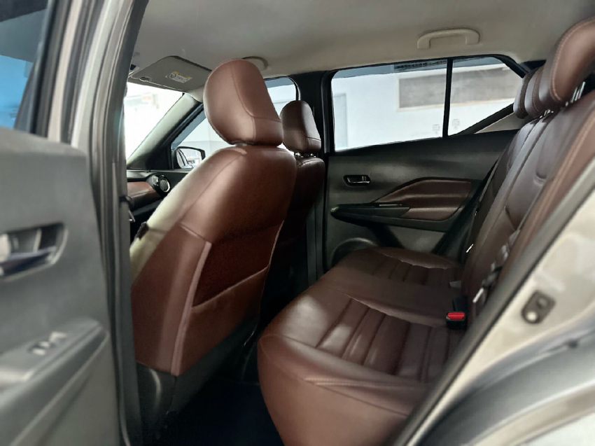 nissan kicks 1.6 16v flexstart sl 4p xtronic flex automatico 2020