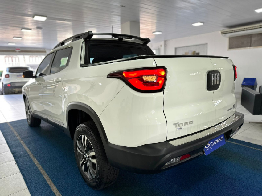 fiat toro 2.0 16v turbo diesel freedom 4wd at9 2022