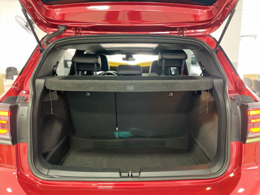 volkswagen t-cross 1.4 250 tsi total flex highline automatico 4p 2025