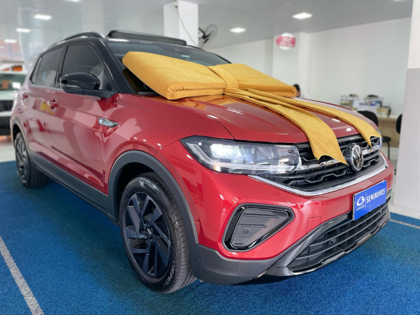 volkswagen t-cross 1.4 250 tsi total flex highline automatico 4p 2025