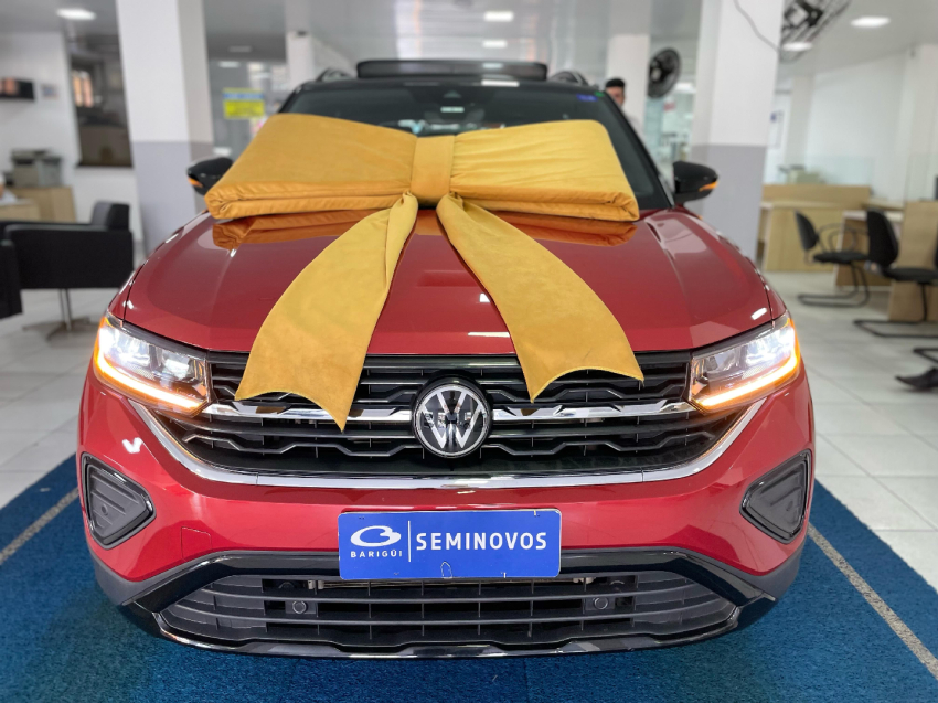 volkswagen t-cross 1.4 250 tsi total flex highline automatico 4p 2025
