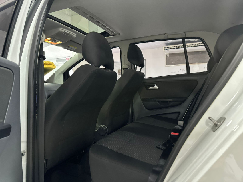 volkswagen fox 1.6 msi total flex connect 4p manual 2019