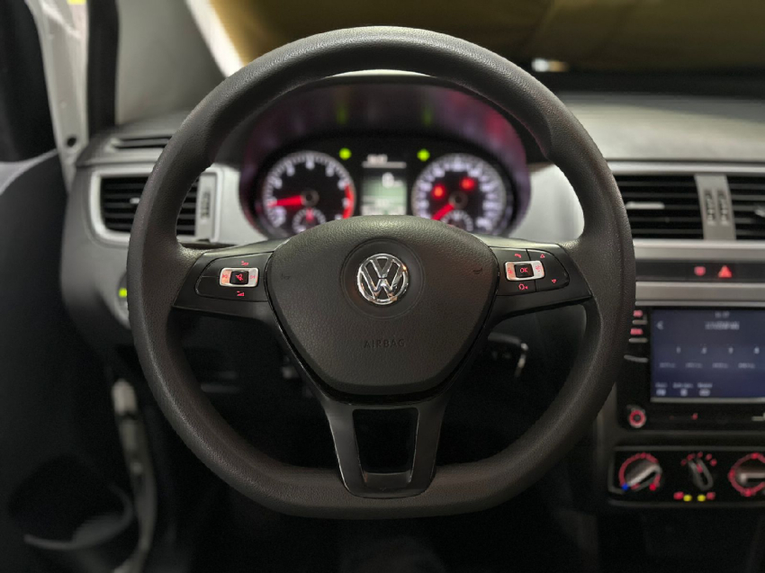 volkswagen fox 1.6 msi total flex connect 4p manual 2019