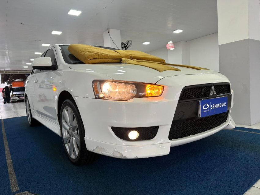 mitsubishi lancer 2.0 cvt 16v gasolina 4p automatico 2014