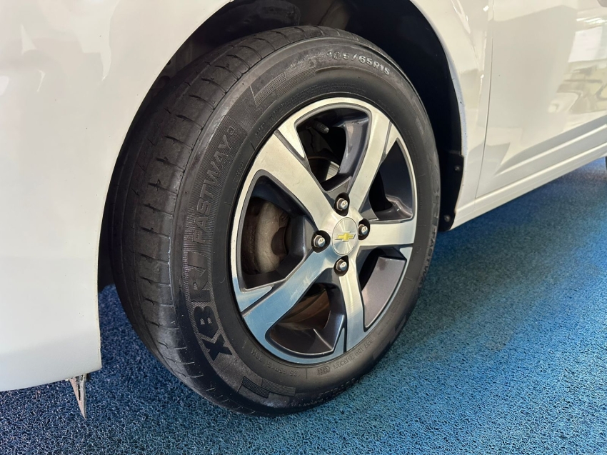 chevrolet onix 1.4 mpfi ltz 8v flex 4p manual 2018