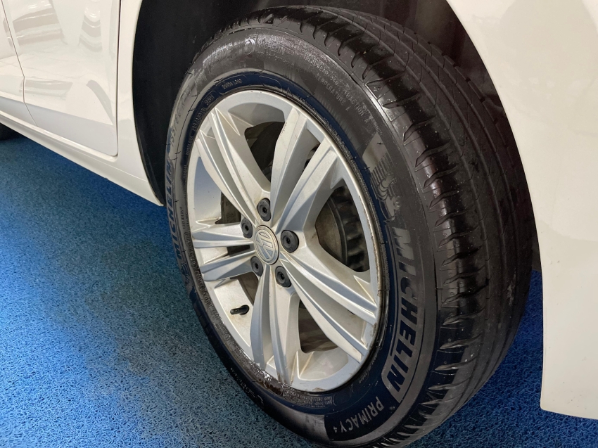volkswagen polo 1.0 mpi total flex manual 4p 2018