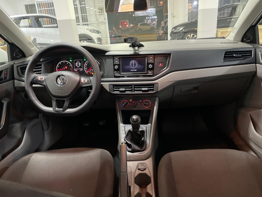 volkswagen polo 1.0 mpi total flex manual 4p 2018