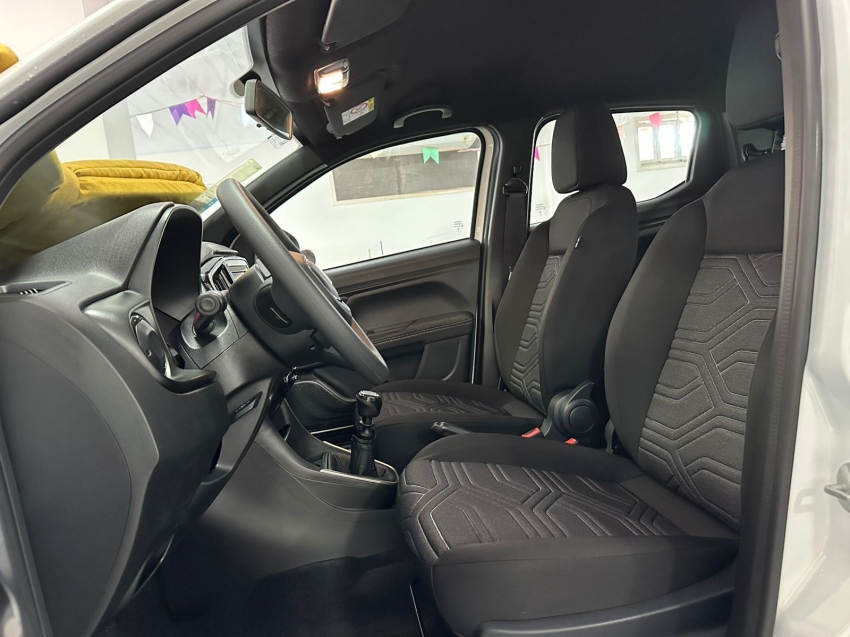 fiat strada 1.3 firefly flex freedom cd manual 4p automatico 2025