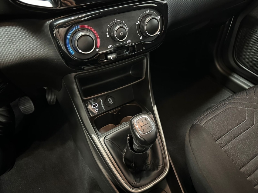 fiat strada 1.3 firefly flex freedom cd manual 4p automatico 2025