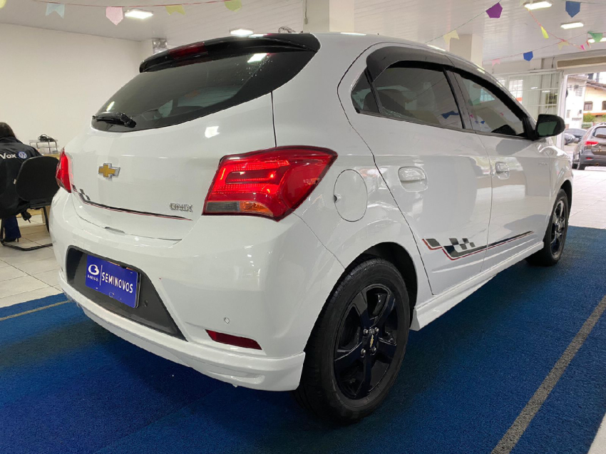 chevrolet onix 1.4 mpfi effect 8v flex 4p manual 2019
