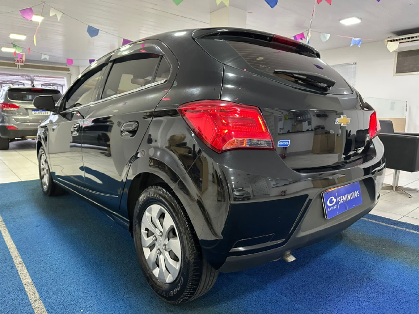 chevrolet onix 1.0 mpfi lt 8v flex 4p manual 2019