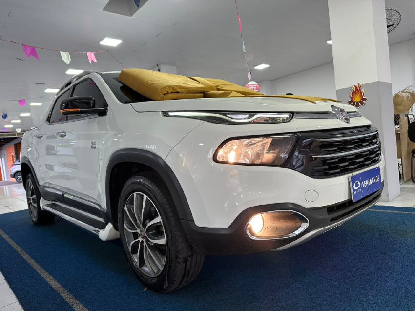 fiat toro 2.0 16v turbo diesel volcano 4wd at9 4p automatico 2019