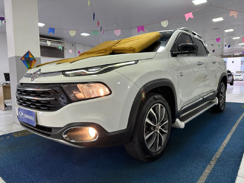 fiat toro 2.0 16v turbo diesel volcano 4wd at9 4p automatico 2019