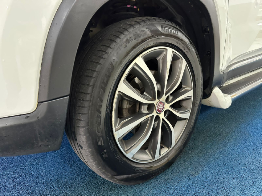 fiat toro 2.0 16v turbo diesel volcano 4wd at9 4p automatico 2019