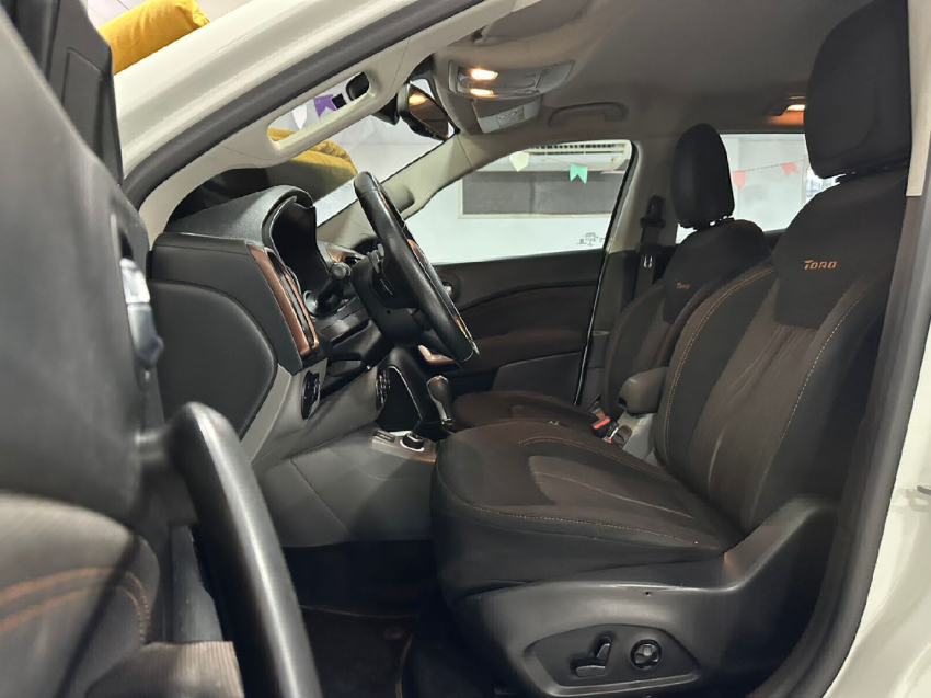fiat toro 2.0 16v turbo diesel volcano 4wd at9 4p automatico 2019
