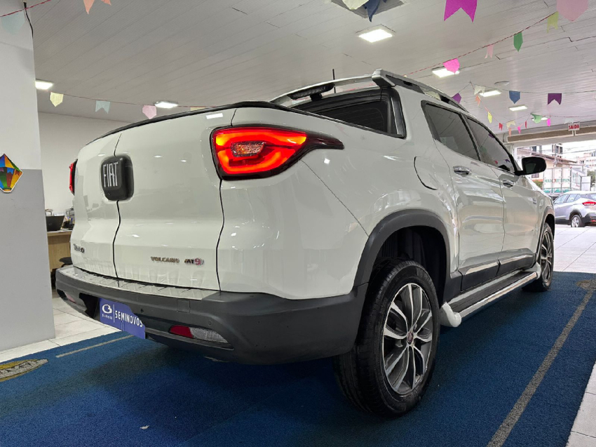 fiat toro 2.0 16v turbo diesel volcano 4wd at9 4p automatico 2019