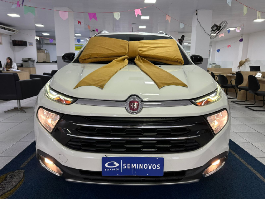 fiat toro 2.0 16v turbo diesel volcano 4wd at9 4p automatico 2019