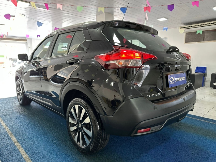 nissan kicks 1.6 16v flexstart sv 4p xtronic flex automatico 2021