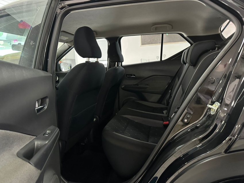 nissan kicks 1.6 16v flexstart sv 4p xtronic flex automatico 2021