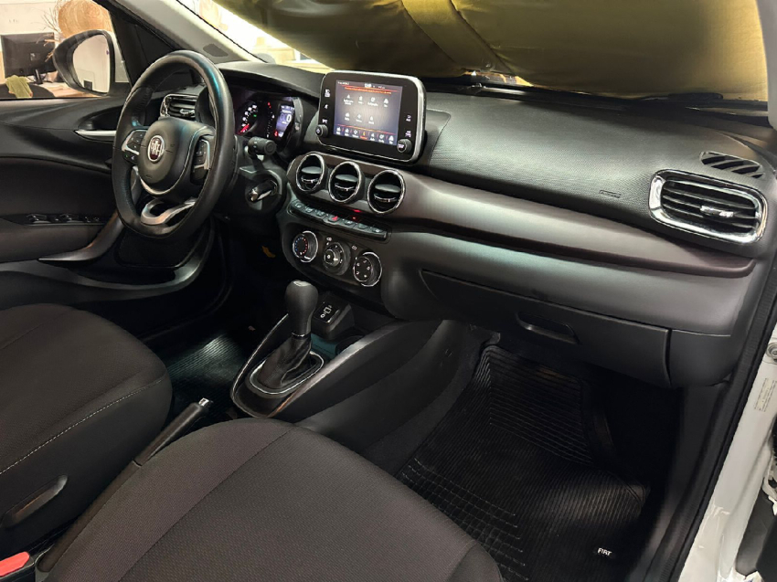 fiat cronos 1.8 e.torq flex precision at6 4p automatico 2019