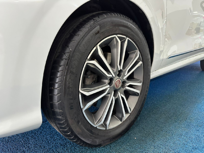 fiat cronos 1.8 e.torq flex precision at6 4p automatico 2019